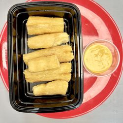 Aroma Xpress - Yuca frita con crema de huancaina