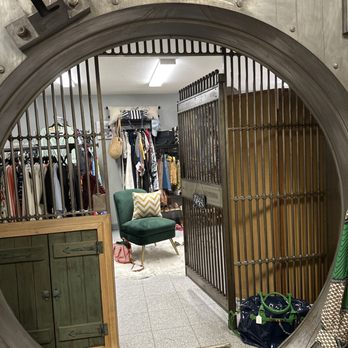 See Me Once See Me Twice - Store located inside of vault - Thrift Stores Near Me - Angleton, Texas See Me Once See Me Twice - Store located inside of vault - Thrift Stores Near Me - Angleton, Texas