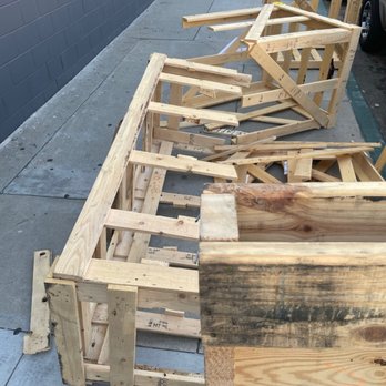 Junk Bullys - Junk Removal & Hauling Near Me Junk Bullys - Junk Removal & Hauling Near Me