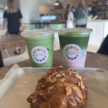 Le Cafe Eblouir - Iced white chocolate latte Iced strawberry latte Almond croissant - Cafes Near Me - Gretna, Louisiana Le Cafe Eblouir - Iced white chocolate latte Iced strawberry latte Almond croissant - Cafes Near Me - Gretna, Louisiana