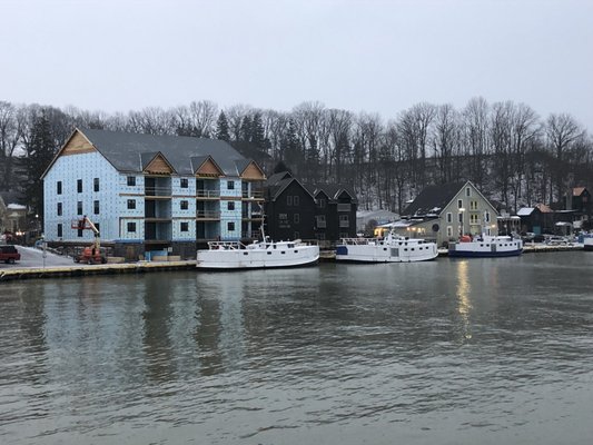 Inn On The Harbour by null
