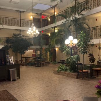 Governors Suites Hotel - Interior of the hotel. - Hotels Near Me - Oklahoma City, Oklahoma