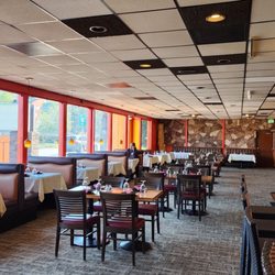 The Chennai Cafe - Interior (9/22/23)