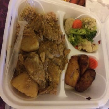 Clifton's Jamrock - Caribbean Near Me - Fairburn, Georgia