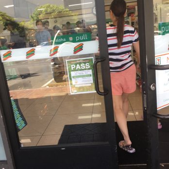 7-Eleven - Snack time - Convenience Stores Near Me - Honolulu, Hawaii