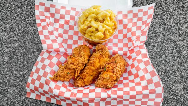 AYE SAP WINGS - Updated June 2025 - 11 Photos - 5380 Covington Hwy ...