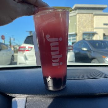 Junbi Matcha & Tea - Yuze dragon fruit refresher with boba - Bubble Tea Near Me - Livermore, California Junbi Matcha & Tea - Yuze dragon fruit refresher with boba - Bubble Tea Near Me - Livermore, California