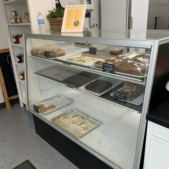 Beehive Bread Company - Goodies in case - Bakeries Near Me - Powell, Ohio Beehive Bread Company - Goodies in case - Bakeries Near Me - Powell, Ohio