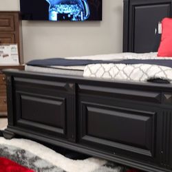 Badcock Home Furniture &more - Showroom floor