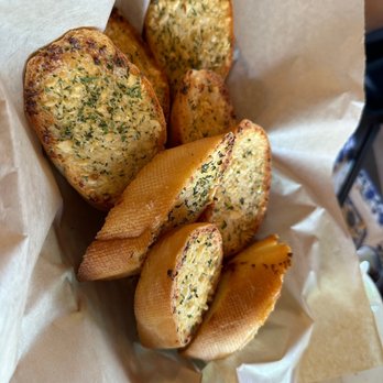 Amazing Basil - Garlic bread - Asian Fusion Near Me - Fremont, California Amazing Basil - Garlic bread - Asian Fusion Near Me - Fremont, California