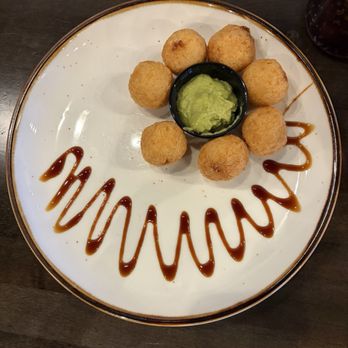 Los Chamos Clt - YUCCA BALLS - Venezuelan Near Me - Charlotte, North Carolina Los Chamos Clt - YUCCA BALLS - Venezuelan Near Me - Charlotte, North Carolina
