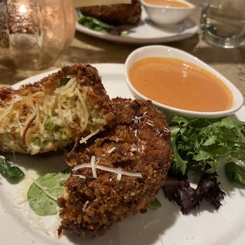 Americano Pie Bar - Capellini Cake - Italian Near Me - Islip, New York