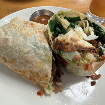 Brunch - Breakfast burrito - Breakfast & Brunch Near Me - Paso Robles, California Brunch - Breakfast burrito - Breakfast & Brunch Near Me - Paso Robles, California