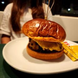 Keiki smash burger