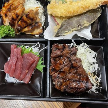 Gyotaku - Niu Valley - Combination Bento 4 - Teri Beef, Teri Chicken, Sashimi & Tenpura Combination Platter - Japanese Near Me - Honolulu, Hawaii Gyotaku - Niu Valley - Combination Bento 4 - Teri Beef, Teri Chicken, Sashimi & Tenpura Combination Platter - Japanese Near Me - Honolulu, Hawaii