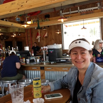 Bethany Boathouse - Amy @Bethany Boathouse - Bars Near Me - Bethany Beach, Delaware