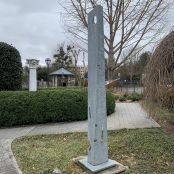 River Gallery Sculpture Garden - Sculpture - Landmarks & Historical Buildings Near Me - Chattanooga, Tennessee River Gallery Sculpture Garden - Sculpture - Landmarks & Historical Buildings Near Me - Chattanooga, Tennessee