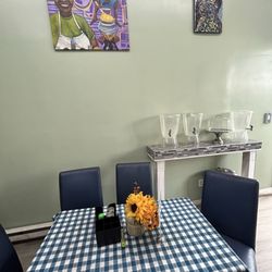 Modupe African & American Restaurant