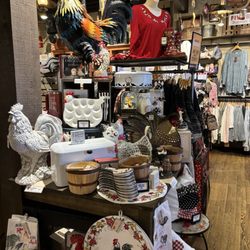 Cracker Barrel Old Country Store