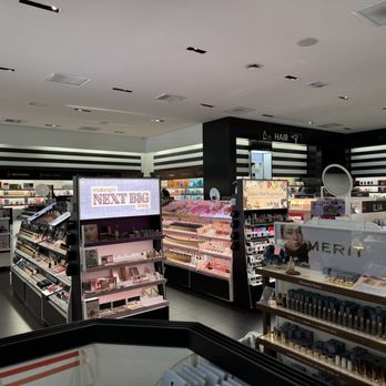 SEPHORA - Cosmetics & Beauty Supply Near Me - Marina Del Rey, California