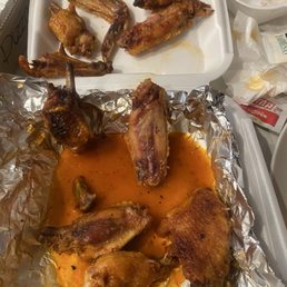 Dry wings so gross and nasty Dry wings so gross and nasty
