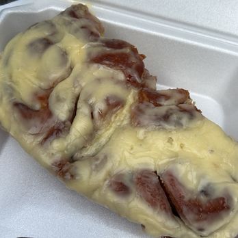 Caffeinated Bakery - Cinnamon rolls - Coffee & Tea Near Me - Clearwater, Florida