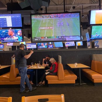Buffalo Wild Wings - Dining area. - Chicken Wings Near Me - Phoenix, Arizona Buffalo Wild Wings - Dining area. - Chicken Wings Near Me - Phoenix, Arizona