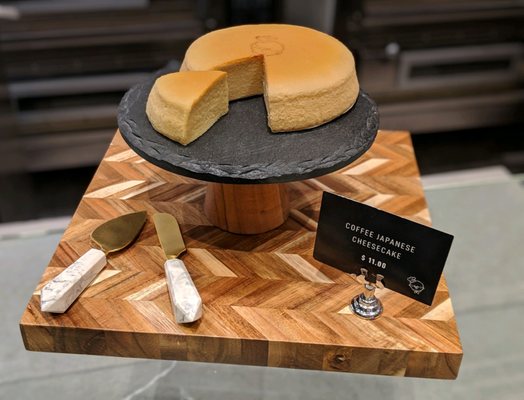 Uncle Tetsu | Japanese Cheesecake by null