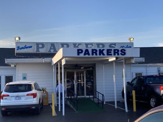 Parker's Barbecue by null