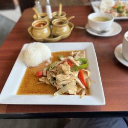 Bangkok Sushi - Thai Basil Chicken