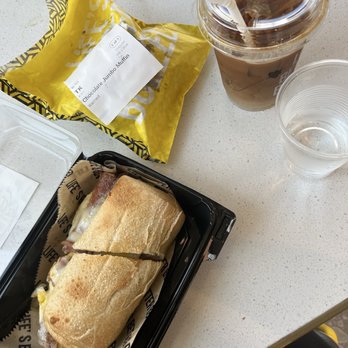 Better Buzz Coffee - Las Vegas - Chocolate Jumbo Muffin Horchata coffee - Coffee & Tea Near Me - Henderson, Nevada Better Buzz Coffee - Las Vegas - Chocolate Jumbo Muffin Horchata coffee - Coffee & Tea Near Me - Henderson, Nevada