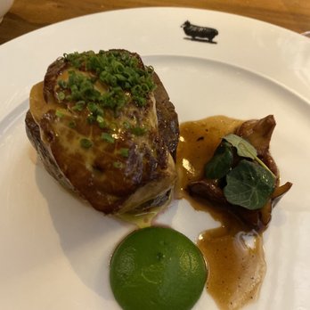Queensyard - Steak and foie gras - Modern European Near Me - New York, New York