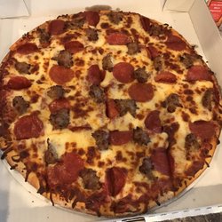 Illini Lounge - $8 deliciousness - Wednesday only!