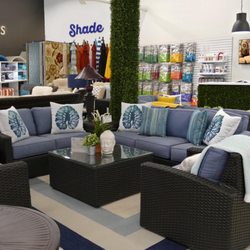VIRIDIEN Patio + Fireplace