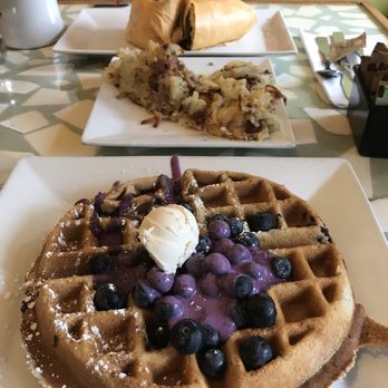 Batter & Berries - Breakfast & Brunch Near Me - Chicago, Illinois