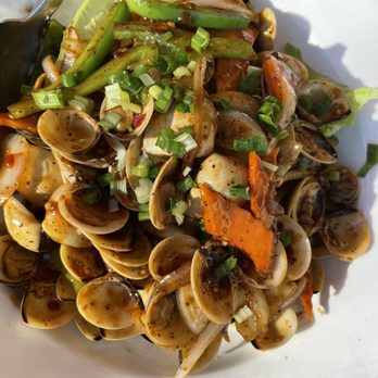 Aung Burma - Black pepper Clams - Burmese Near Me - Concord, California