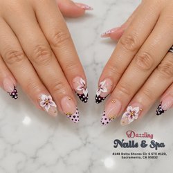 Dazzling Nails and Spa