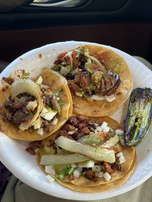 La Michoacana Bakery & Taco Shop by null