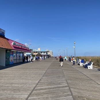 Rehoboth Beach Boardwalk - Beaches Near Me - Rehoboth Beach, Delaware Rehoboth Beach Boardwalk - Beaches Near Me - Rehoboth Beach, Delaware