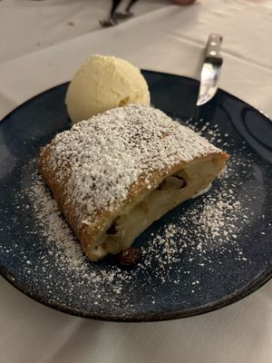 Kaiserhof Restaurant by null