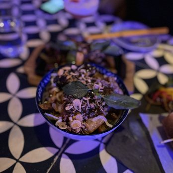 Dzo Viet Eatery - Vietnamese Near Me - Toronto, Ontario