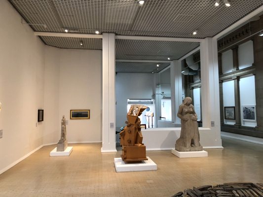 Leeds Art Gallery by null