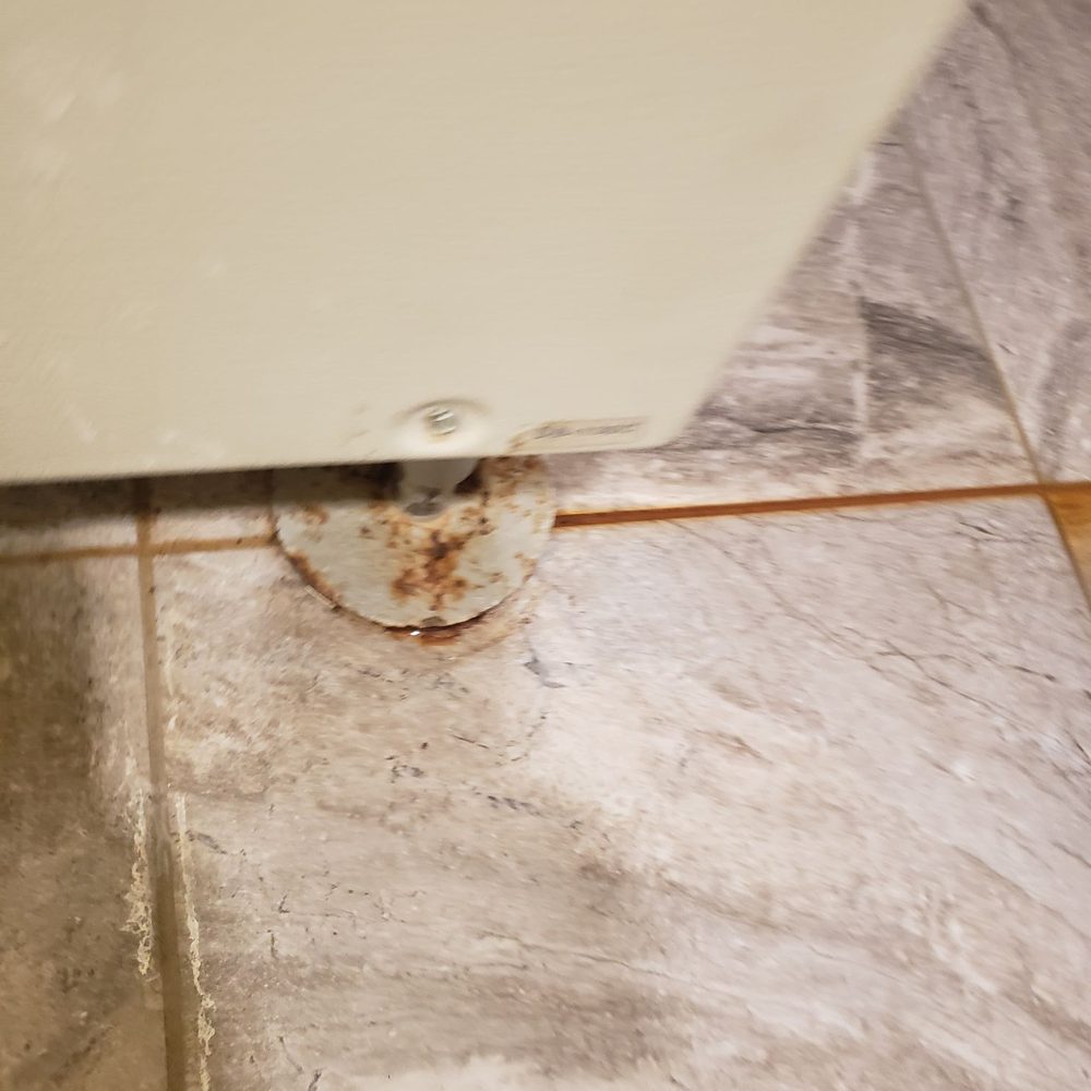 Wyndham Garden York - More rusty water coming from the ice machine - Hotels Near Me - York, Pennsylvania