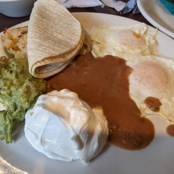 Mt. Kisco Diner - huevos rancheros breakfast - Diners Near Me - Mount Kisco, New York
