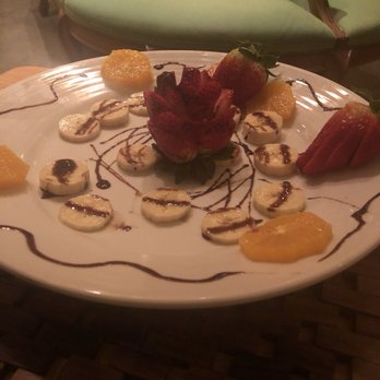 Burke Williams Day Spa - Fruit plate that Oswaldo brought to us - Day Spas Near Me - Mission Viejo, California