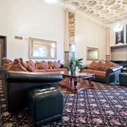 Lobby of Ben Lomond Suites