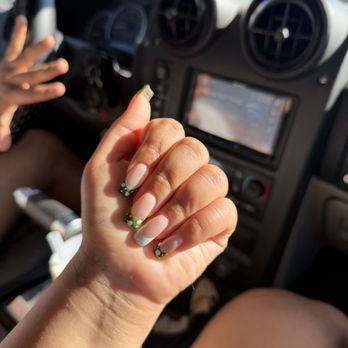 QT Nails & Lashes - Nail Technicians Near Me - Gilbert, Arizona