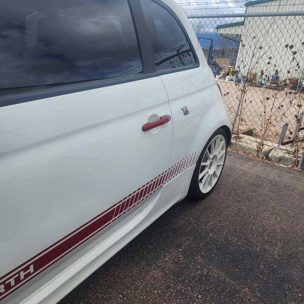 New vinyl decal and red painted door handles. New vinyl decal and red painted door handles.