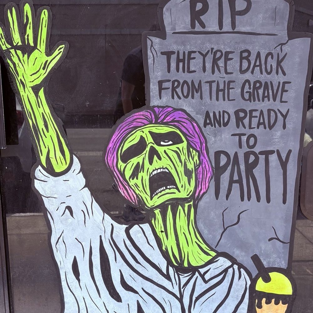 Dead Man's party up in here! Dead Man's party up in here!