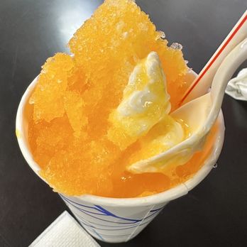 Beanie'S Ice Cream & Candy Parlor - Shaved ice egg custard with marshmallow - Ice Cream & Frozen Yogurt Near Me - Dundalk, Maryland